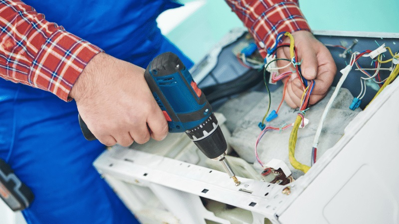Köprübaşı Fondital Fondital çamaşır makinesi kart tamiri – Su almama arızası orijinal parça ile giderildi. - Teknik servis örneği